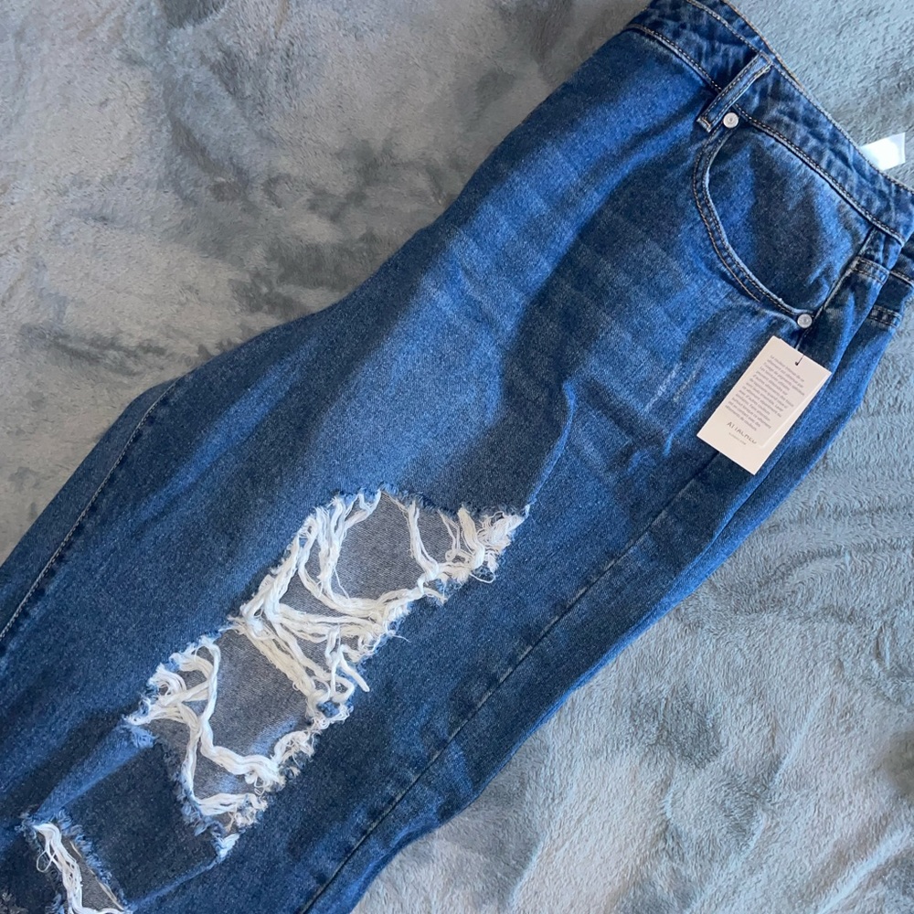 Eloquii distressed jeans
